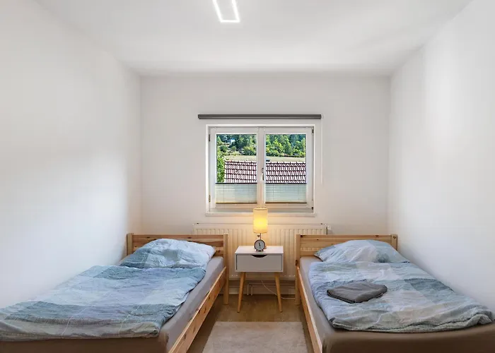 Kleinbreitenbach 2 Appartement *